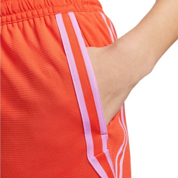Nike DH7326 Women's Fly Crossover Basketball Shorts size S - Picture 4 of 6